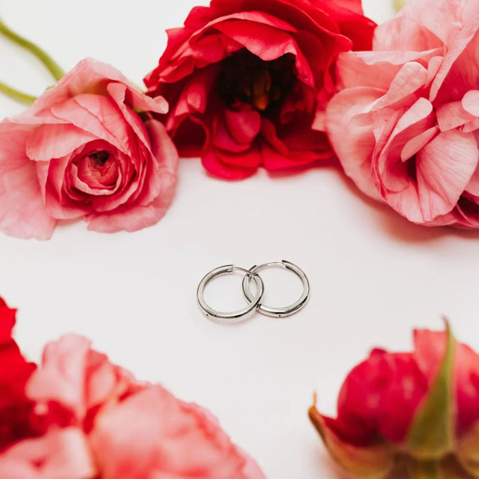 Olivia Essential Hoops (small 9mm)