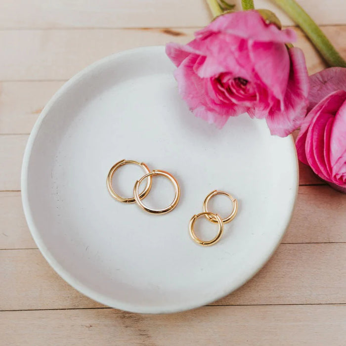 Olivia Essential Hoops (small 9mm)
