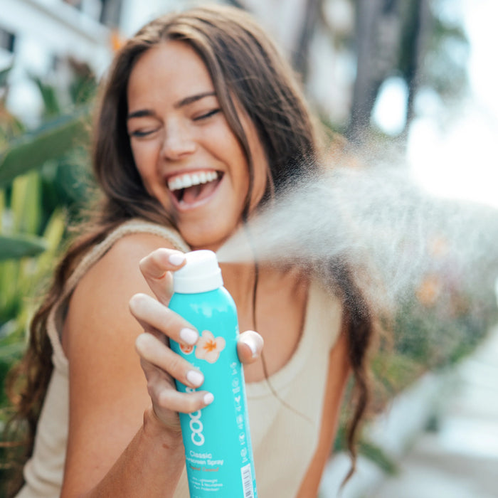 COOLA  Classic Body Organic Sunscreen Spray SPF 30 - Tropical Coconut *Pre-Order Est. Delivery May 15*