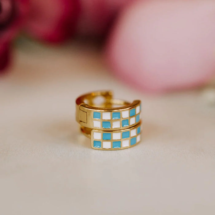 Blue & White Checkered Hoops